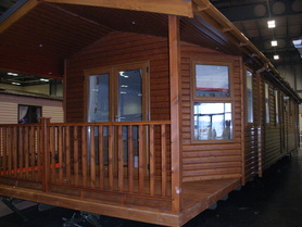 Cromwell Log Cabin